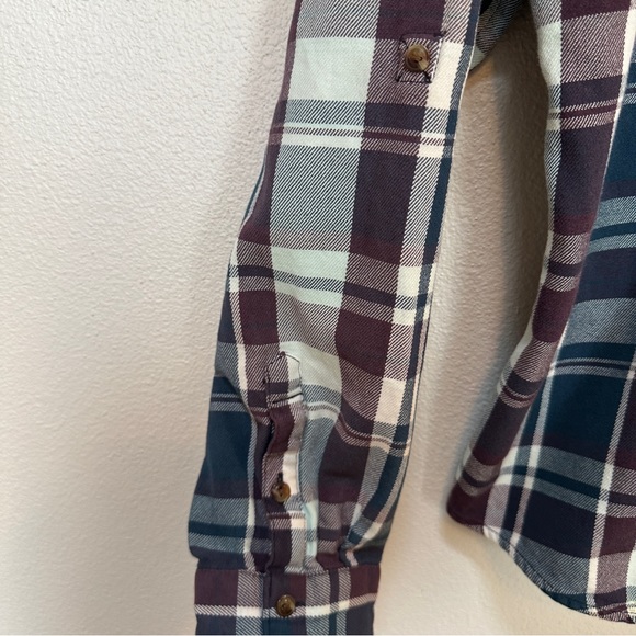 The North‎ Face Plaid Flannel Shirt Button-down Roll-up Sleeves Women’s Sz Large - Picture 4 of 4